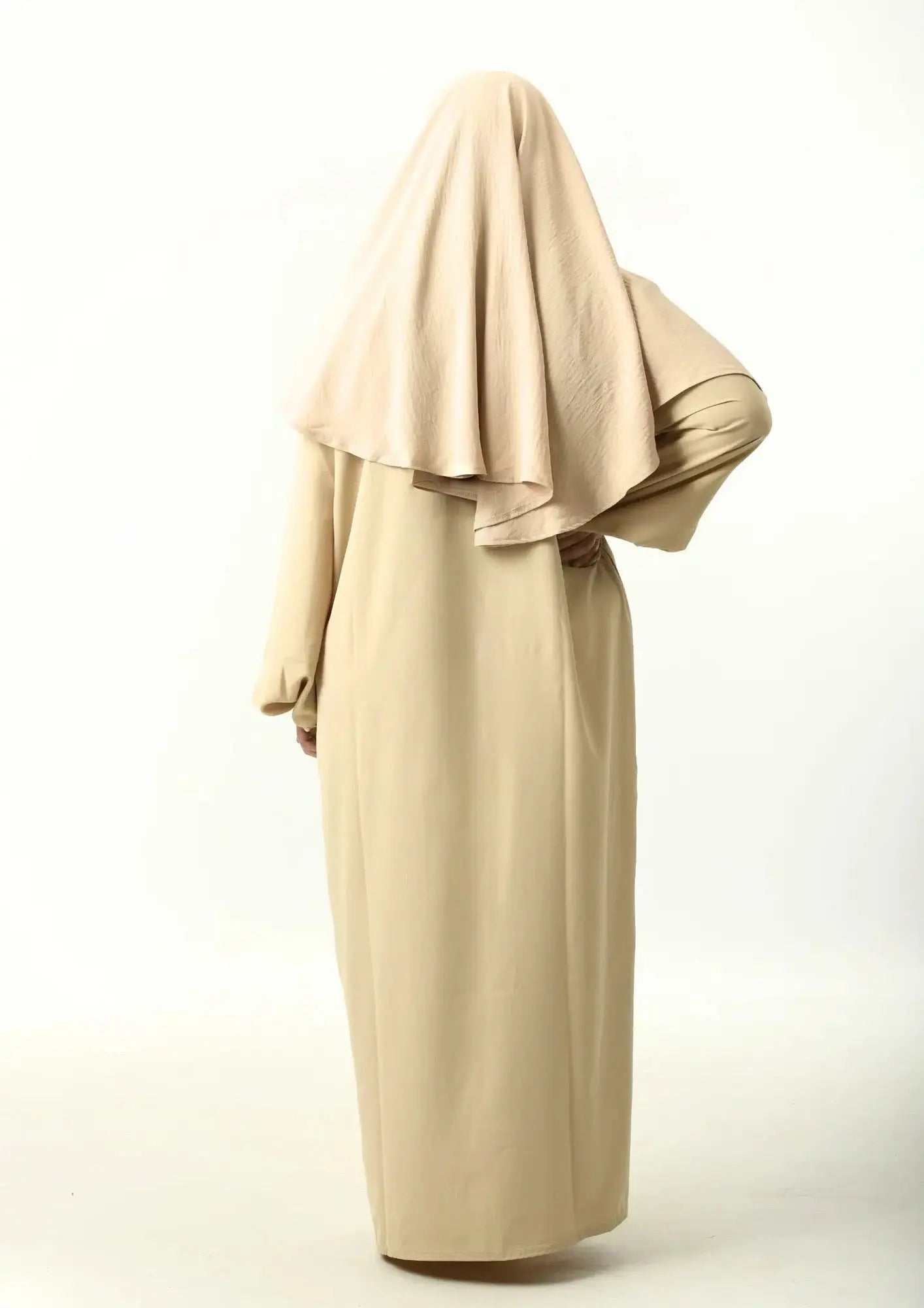 Abaya en soie de Médine Product vendor